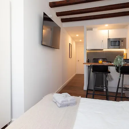 Apartment Antique Soul & Ramblas *